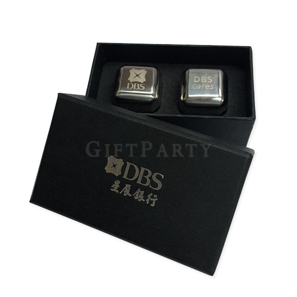 whiskey ice stone
