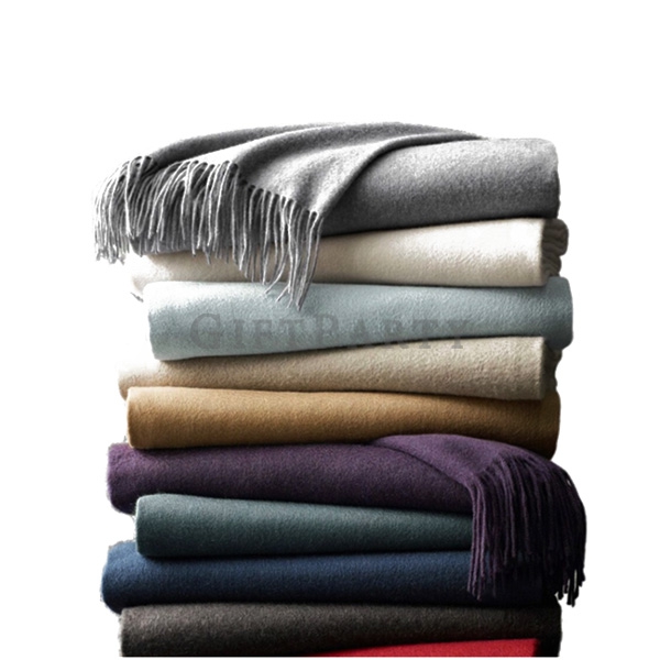 Custom made cashmere scarf-客製羊絨圍巾,定制圍巾OEM,客製化禮品,廣告贈品,百貨禮品,股東會贈品,股東會紀念品,