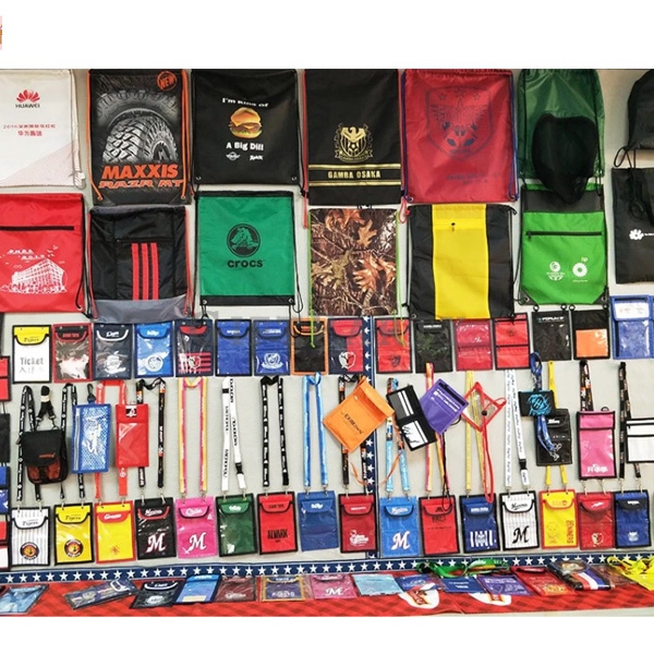 客製化禮品,贈品,客製證件套,員工識別證,演唱會識別證,工作證,展場入場證,vip證件套,掛繩,,證件套VIP識別證