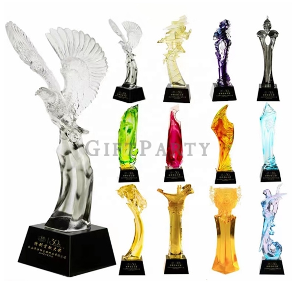 Crystal Liuli Ding Trophy,琉璃獎盃獎座,琉璃獎座,獎盃客製化,藝術獎牌,企業表揚禮品,頒獎紀念品
