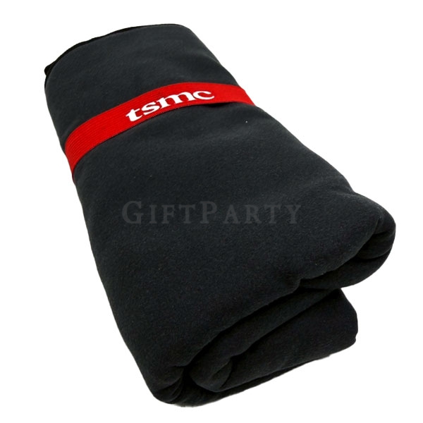 custom sports towel, microfiber towel, quick-dry towel, TSMC case, corporate gifts, bulk procurement